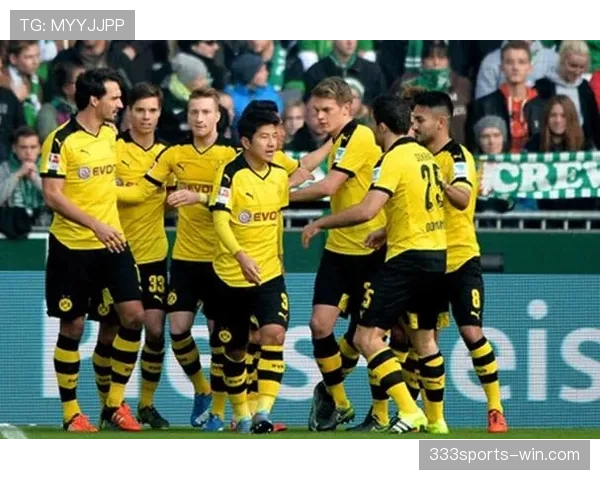 京多安前插更激进，直塞撕防线成进攻关键